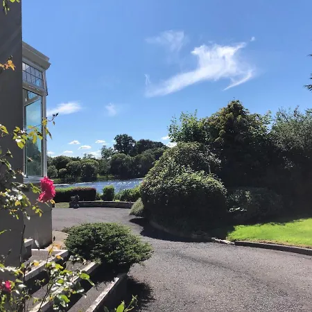 Ardhowen Bay Lakefront Holiday Accommodation Enniskillen Exterior photo