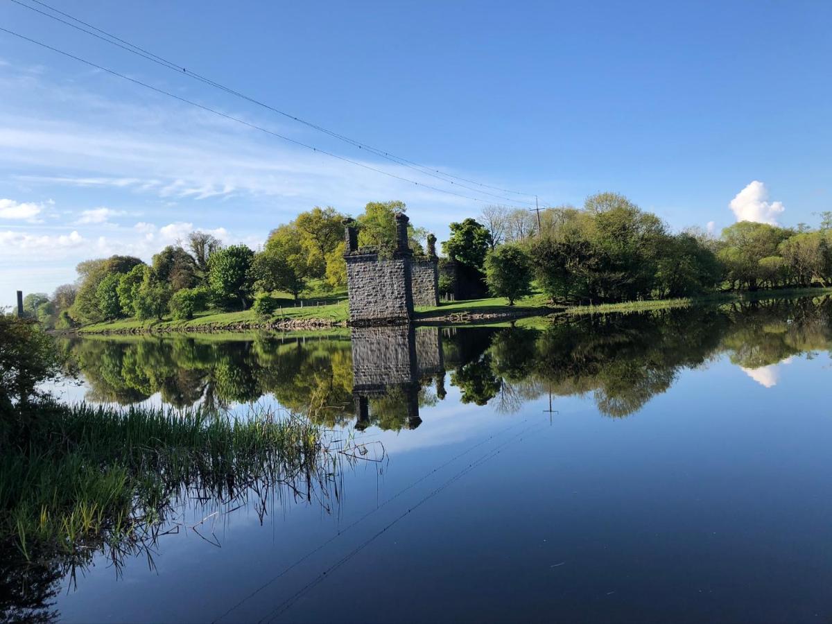 Ardhowen Bay Lakefront Holiday home Enniskillen